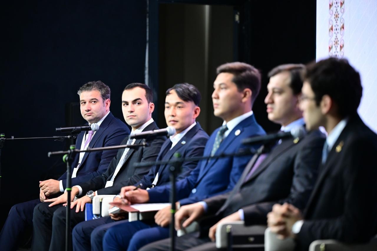 Laçında "Mədəni və yaradıcı sənayelərdə gənclər dalğası” mövzusunda panel müzakirə keçirildi - FOTOLAR